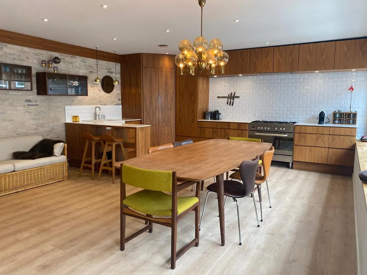 Aalborg - Beautifully Renovated Luxus Apartment
